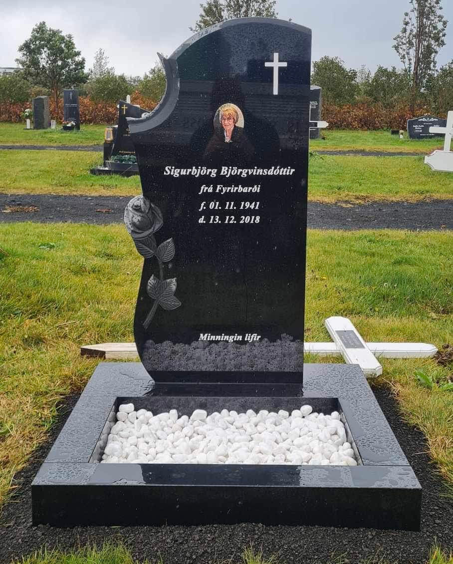 LEGSTEINN ''ÁSTRÓS''